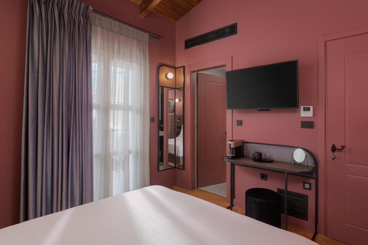 Naiades The Residence Ioannina Castle מראה חיצוני תמונה